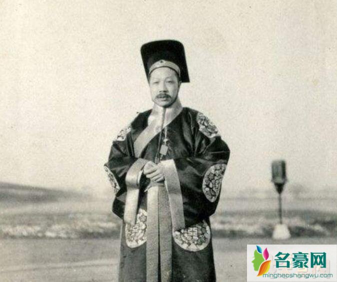人化龙事件