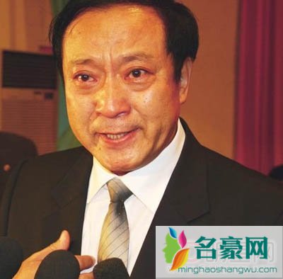 相声演员牛群个人资料简介 牛群怎么不当县长了