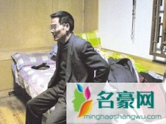 教授玩换妻游戏找寄托，自称换妻比婚姻出轨要高尚