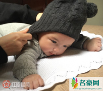 周杰伦儿子正面照曝光 INS周杰伦晒娃大眼呆萌