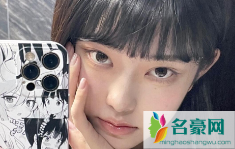 ​晚上10点多找女孩聊天合适吗3