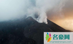 火山灰会增强大气逆辐射吗 火山喷发带来的影响有