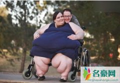 世界最胖的女人,苏珊娜·埃曼体重1450斤(希望增重至