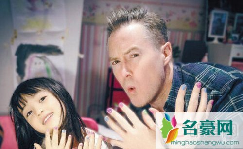 夏克立黄嘉千离婚 黄嘉千老公照片及资料