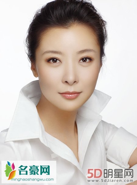 柯蓝现任老公资料及照片 柯蓝有几任老公