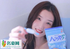 犯错哄女朋友开心的情话-女朋友心烦哄开心的情话