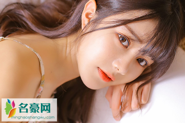 情侣之间暖心套路聊天记录