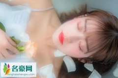 适合高情商女人发朋友圈的语句 世界上一定会有无