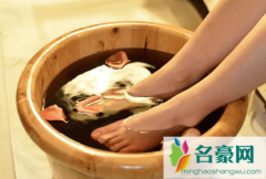 泡脚到底20分钟还是30分钟 天天泡脚会不会导致湿气