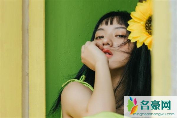 睡前情话最暖心短句发给老婆