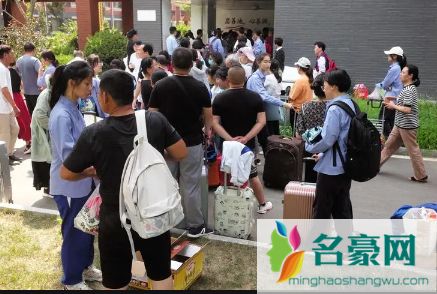 2022年清明节学生能出上海吗1