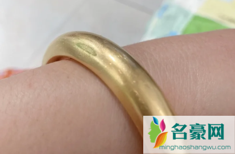 周大福有划痕能换吗3