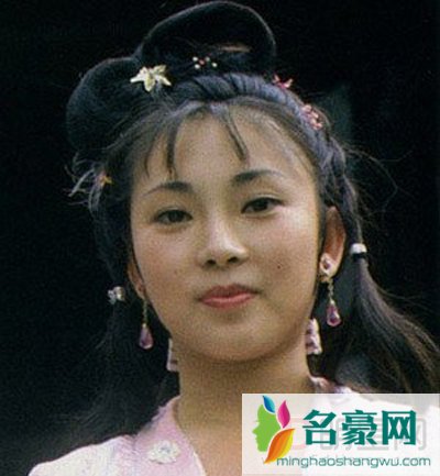 李连杰的前妻黄秋燕个人资料简历 黄秋燕评价李连杰