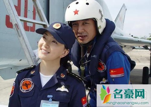 演员王强的妻子赵蕾个人资料 赵蕾是王强第几任妻子