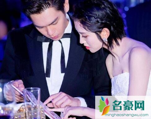 张若昀唐艺昕怎么认识