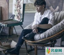 歌曲我曾背后的故事是什么