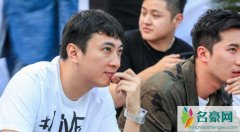 王思聪带妙龄女现身 新女友正面照曝光网友直呼速