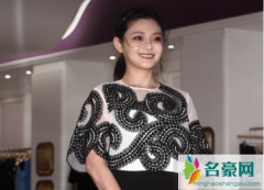 大s久违现身又发福 感慨女性对身材没有必要那么重