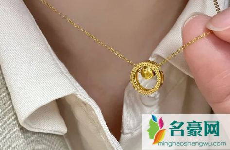 周大福一口价和按克有什么不一样1