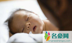 宝宝难入睡是什么原因引起的 宝宝睡觉几个小时正