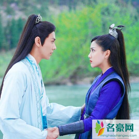 暮白首容夙喜欢谁