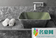 安装洗脸盆下水要打胶吗 如何拆卸玻璃胶粘住的洗