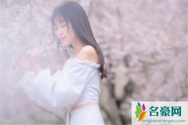 生气了男人怎么哄人开心