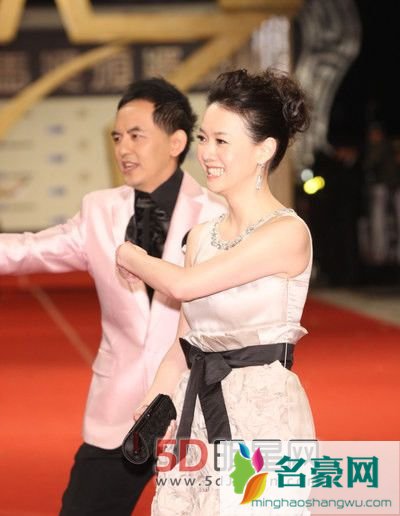 曾宝仪撬走黄子佼 黄子佼劈腿曾宝仪