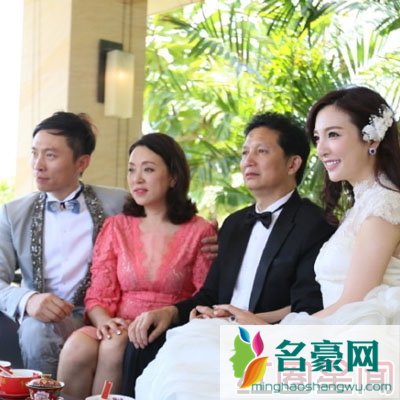 刘彦池与家人合照