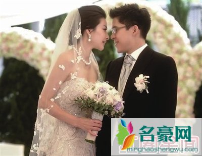 爆郭晶晶无法适应豪门生活搬出豪宅