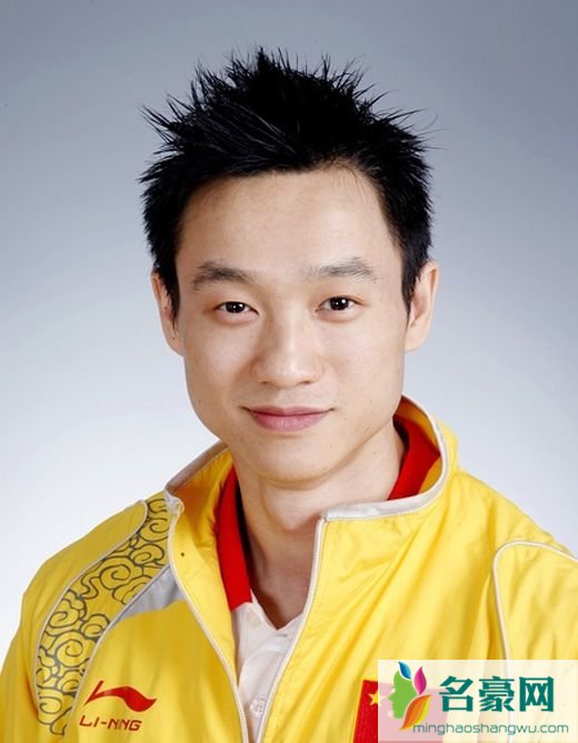 爸爸去哪儿陆毅杨威照片及资料 杨威向贝儿陆毅道歉