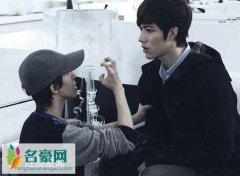 郭敬明为何捧陈学冬 郭敬明和陈学冬还联系吗