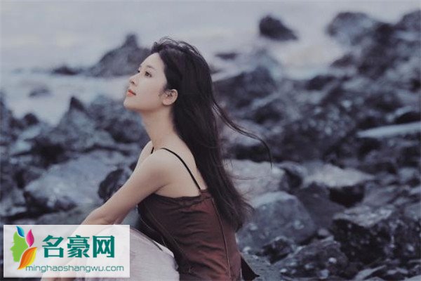 人间四月天的文案