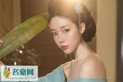 对女朋友说的话简短,晚上别忘了盖被子哦