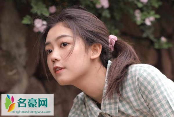 适合姐妹微信朋友圈说说