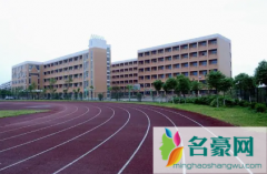 初中有必要上私立学校吗2022 初中上私立学校到底好