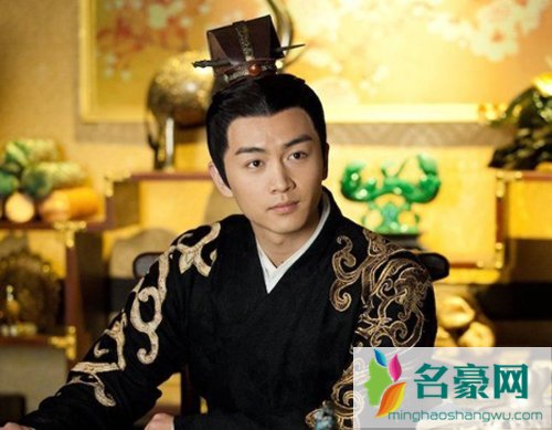 茅子俊与陈晓谁帅 茅子俊陈晓对比照