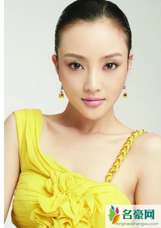 李小璐父亲个人资料 李小璐爸爸妈妈是谁