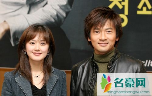 张娜拉和苏有朋 赵丽颖和张娜拉很像
