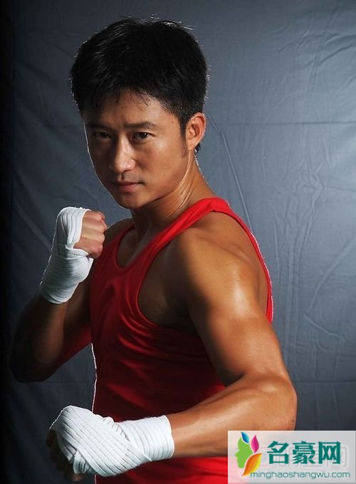 李连杰和吴京的关系 吴京是李连杰的师弟