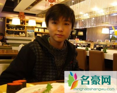 王俊凯和左溢谁更帅 左溢和王俊凯的合照对比照