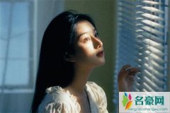 让媳妇感动到哭的留言短句（和你细水长流干柴烈火