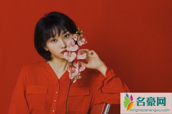 高情商夸女生的话语