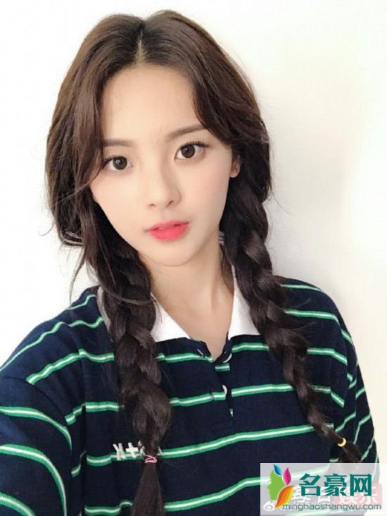 杨超越个人资料介绍 杨超越演过哪些电影和电视剧?