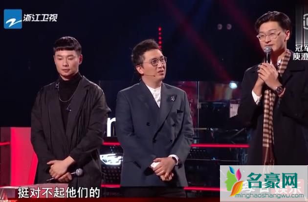 中国好声音姚斐《爱上这疯狂的节奏》vs由博文《当年情》原唱及歌词