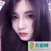 我的美女邻居是骗子，爱上她我意外成了两个孩子的