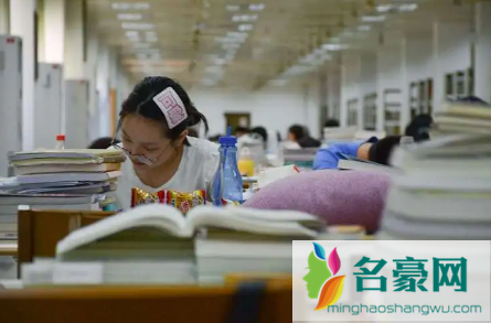 2022高考晕车可以自己去考场吗1