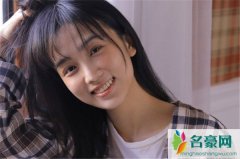 夸老公贴心的句子（他总是悄悄往我饭盒添菜）