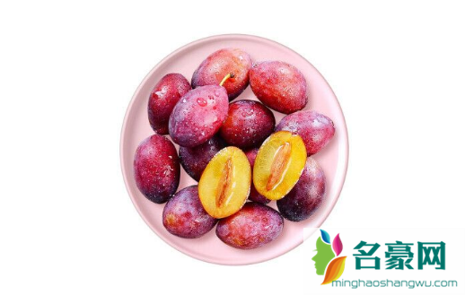 西梅太甜是泡药水了吗2