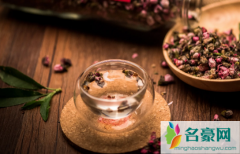 荷叶和桃花一起泡茶的功效与作用 喝桃花茶的注意